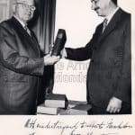 Alberto Mondadori con Harry Truman, 1956 foto